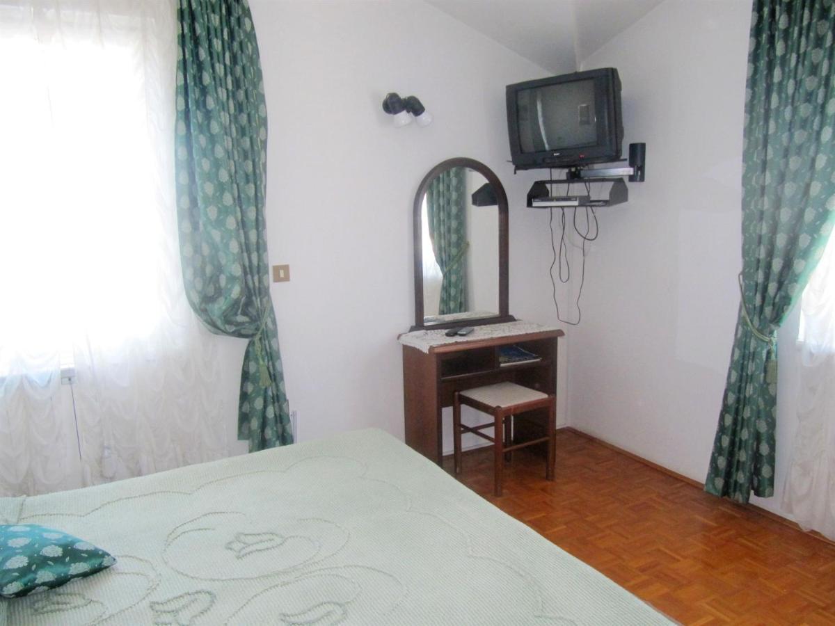Apartments Dea Porec Ngoại thất bức ảnh