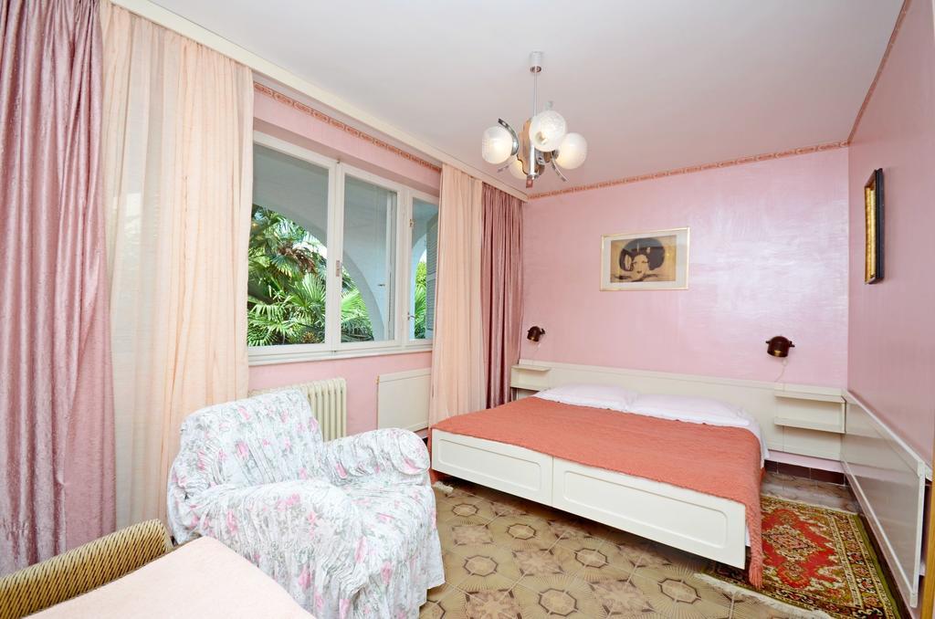 Apartments Dea Porec Ngoại thất bức ảnh