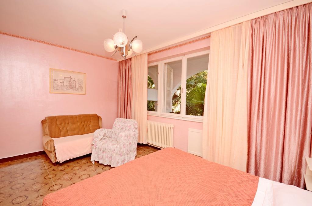 Apartments Dea Porec Ngoại thất bức ảnh