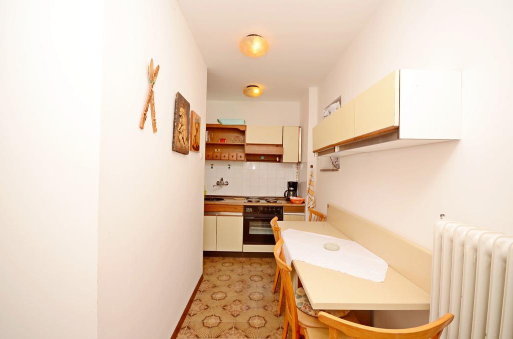 Apartments Dea Porec Ngoại thất bức ảnh