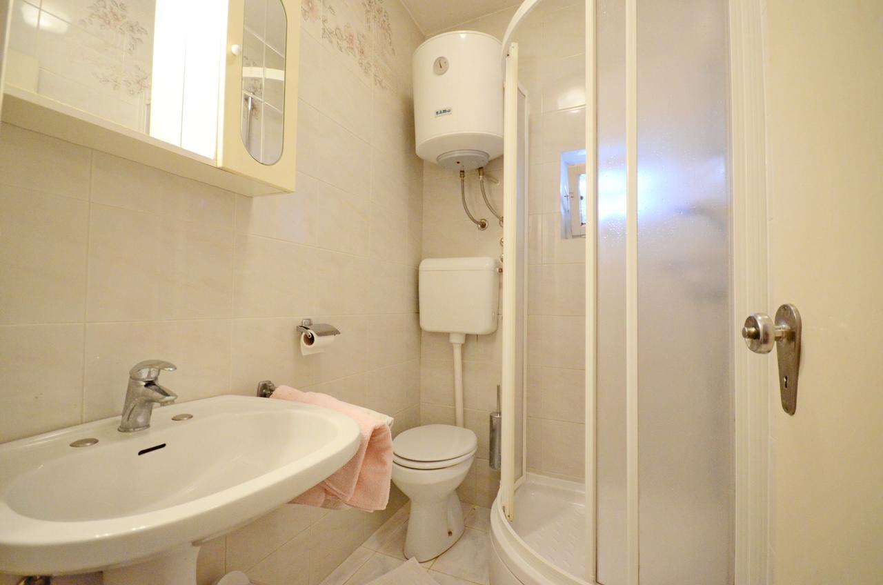Apartments Dea Porec Ngoại thất bức ảnh